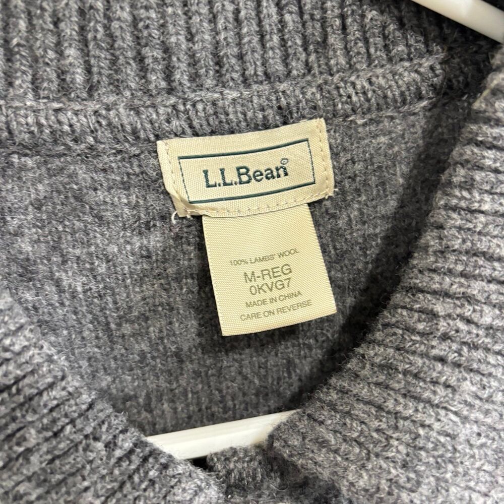 L.L. Bean Women’s Lambs Wool Long Sleeve Button Front Cardigan - Picture 4 of 7
